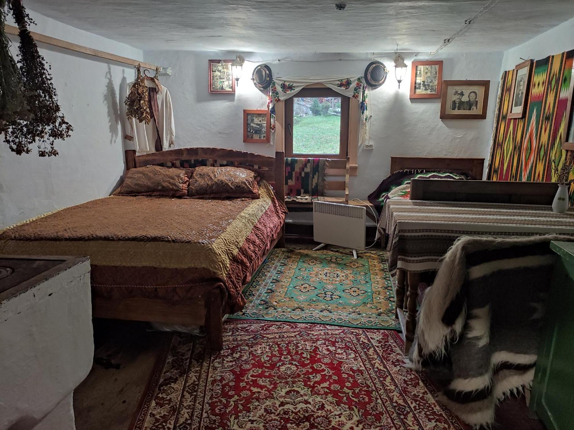 Садиба Тарниця Krivorovnya Esterno foto