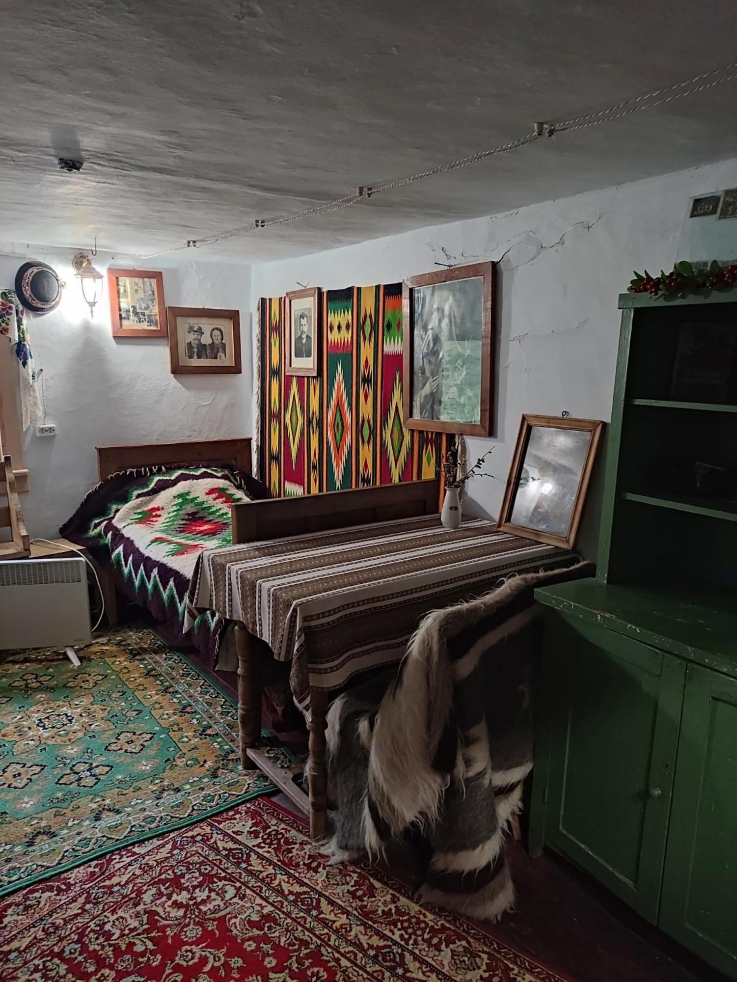 Садиба Тарниця Krivorovnya Esterno foto